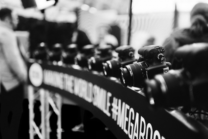 Topbooth — Bullet Time